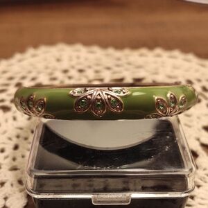 VTG Green Enamel Bracelet with Gold Floral Accents